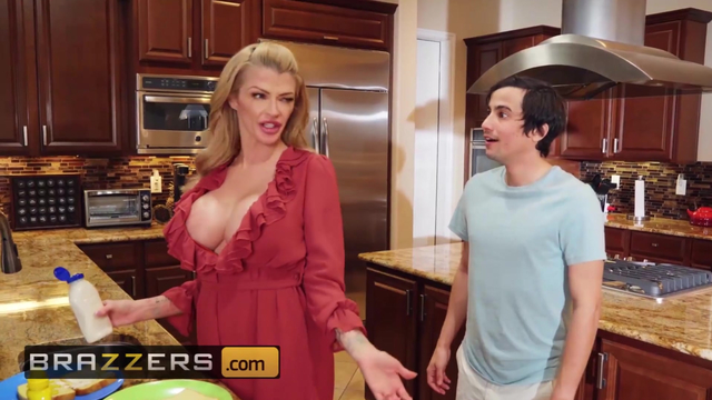 Секс с мамой на кухне: 2600 бесплатных порно видео