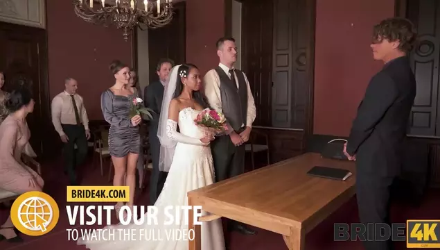 Невеста сосет на свадьбе и изменяет жениху с водителем