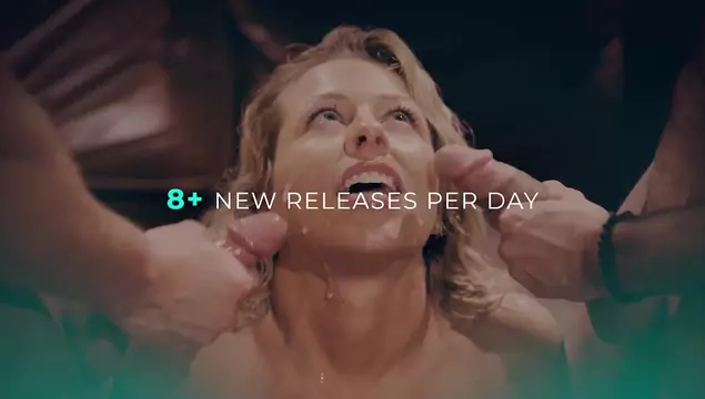 Возбуждающая порно нарезка нуру массажей с массажистками в масле